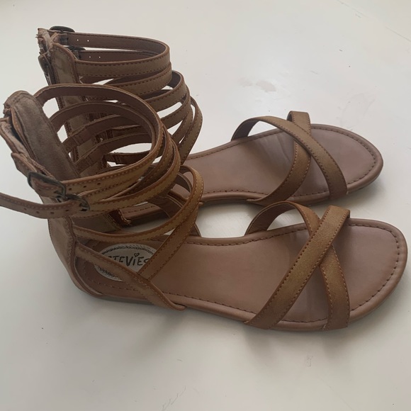 ladies tan gladiator sandals
